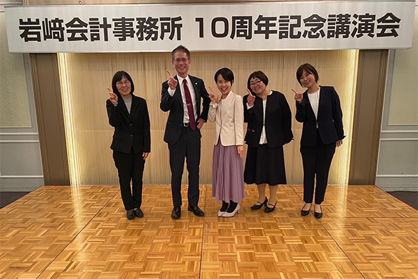 武田先生を囲んで